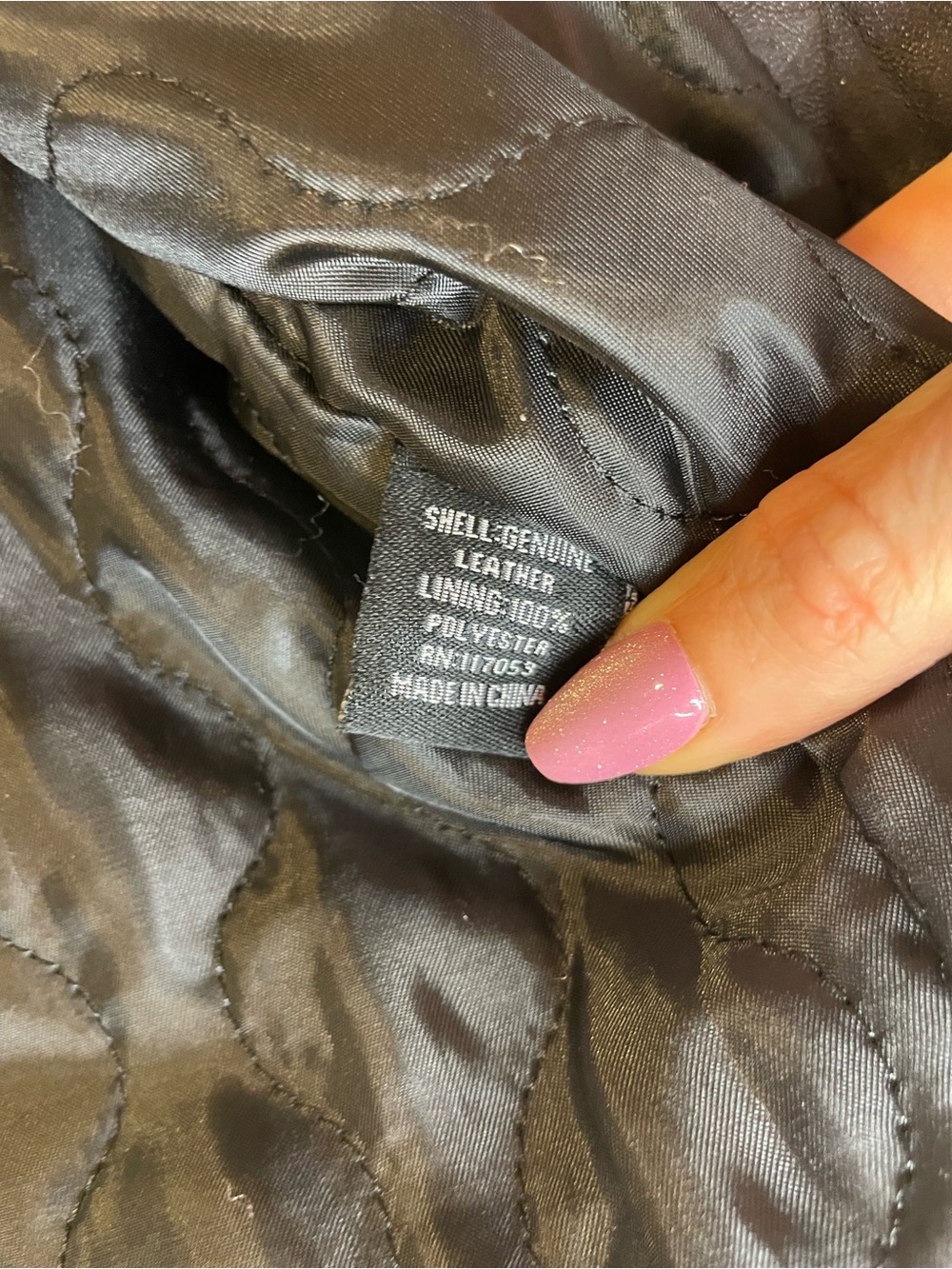 Women's Black Leather Bomber Jacket - Picture 4 of 7